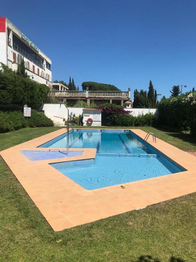 滨海托萨Casita Blanca Con Fibra Optica Y Piscina Cominutaria别墅 外观 照片